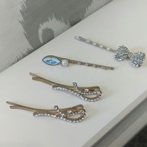 4 hair barrettes